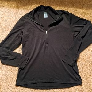REI black 1/4 zip lightweight layering jacket
